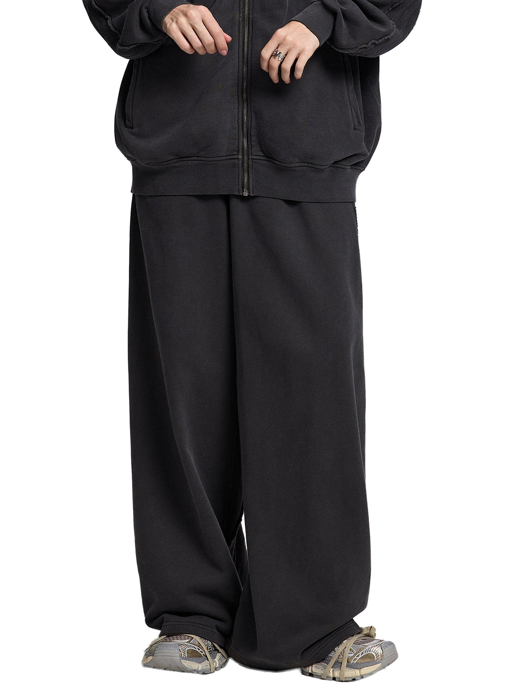 World Of Rock Raw Edge Sweatpants